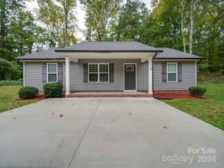 1210 Clifton St, Kannapolis, NC 28081