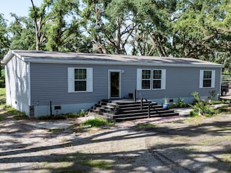 3297 NE Rutherford Rd, Lee, FL 32059