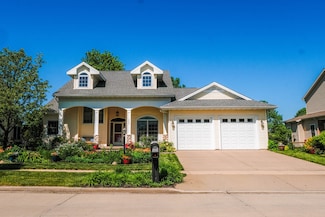 3005 Wynstone Dr, Champaign, IL 61822