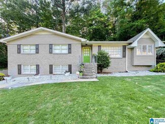704 Sundale Dr, Birmingham, AL 35235