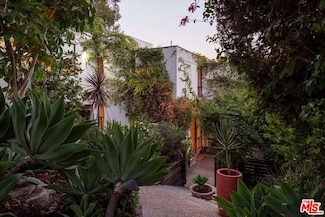1916 Walcott Way, Los Angeles, CA 90039