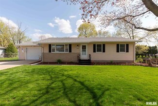 2048 Woodlawn Ave, East Moline, IL 61244
