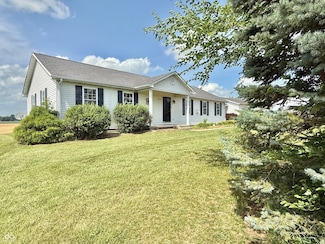 1687 Killion Ave, Seymour, IN 47274