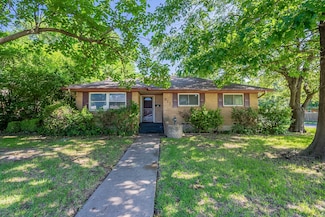311 E Mona Ave, Duncanville, TX 75137