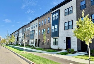 909 Mount Curve Blvd Unit I, Saint Paul, MN 55116