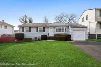 19 Hastings Place, Carteret, NJ 07008