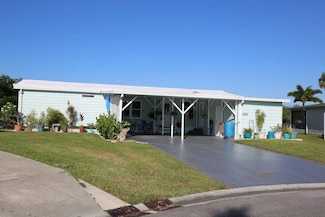 8775 20th St Unit 220, Vero Beach, FL 32966