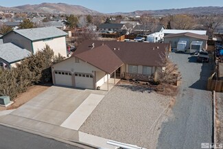 210 Monumental Cir, Sparks, NV 89436
