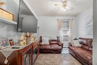 20 Martin Luther King jr Dr, Jc, Greenville, NJ 07035