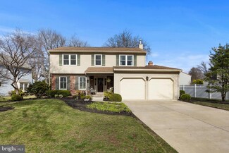 172 Meadow Ln, Marlton, NJ 08053