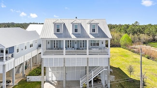 1532 N Beach Blvd, Bay Saint Louis, MS 39520