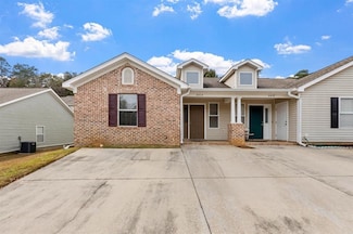 2414 Quazar Cir, Tallahassee, FL 32311