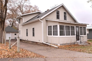 610 Truax Blvd, Eau Claire, WI 54703