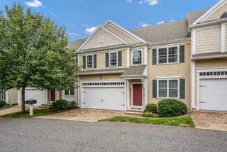 5 Parker Ct Unit 3, Natick, MA 01760