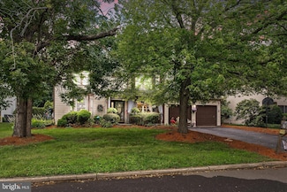 3 Country Ln, Trenton, NJ 08690