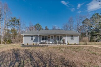 1115 Solen Williams Rd, Tryon, NC 28782
