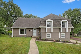 10807 W 98th St, Overland Park, KS 66214