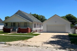 511 S Saint Joseph Ave, Hastings, NE 68901