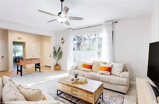 3919 Recreation Ln, Naples, FL 34116
