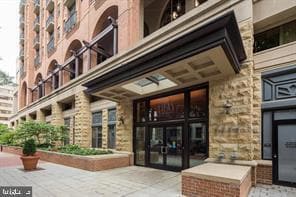 1111 25th St NW Unit 622, Washington, DC 20037
