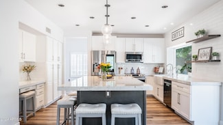 1622 E Nighthawk Way, Phoenix, AZ 85048
