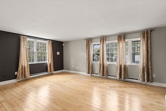 733 W Main St Unit G, Hyannis, MA 02601