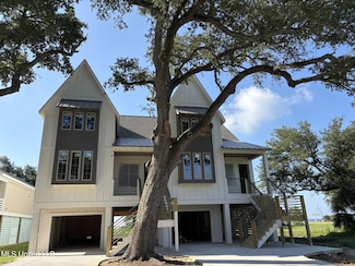 115 E 5th St Unit A, Long Beach, MS 39560