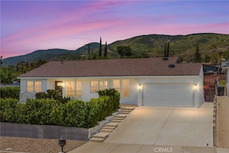 240 E 52nd St, San Bernardino, CA 92404
