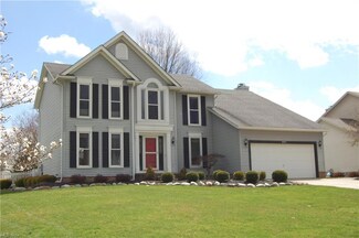 8407 Shorthorn Dr, Northfield, OH 44067