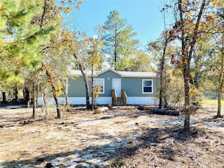 932 SE 40th Place, Melrose, FL 32666