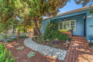 230 E 56th St, Long Beach, CA 90805