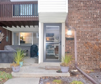 2906 14th Place Unit 110, Kenosha, WI 53140