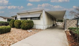 13829 Riviera Dr, Victorville, CA 92395