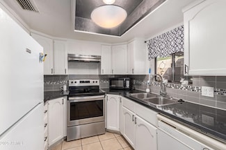 7143 N 63rd Dr, Glendale, AZ 85301