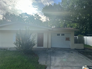 9 S Lee St, Beverly Hills, FL 34465