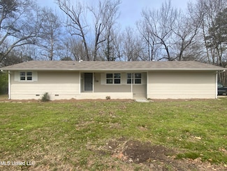 702 Cooper Rd, Jackson, MS 39212