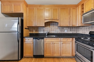 267 Lexington St Unit 3, Boston, MA 02128