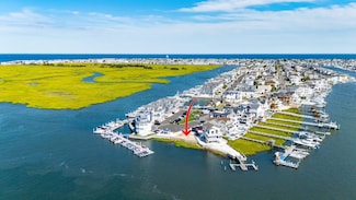 890 21st St, Avalon, NJ 08202