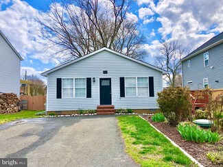 205 Linden Ave, Edgewater, MD 21037
