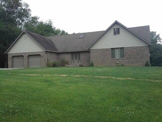 290 N Cold Springs Rd, Bloomfield, IN 47424