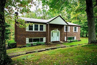 6224 Terry Ln, Murrysville, PA 15668