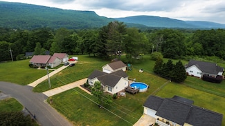 215 Fiddlers Dr, Whitwell, TN 37397