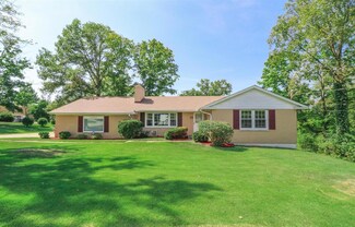 10439 Plainfield Rd, Blue Ash, OH 45241