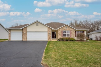 10637 Harrison Ct, Roscoe, IL 61073