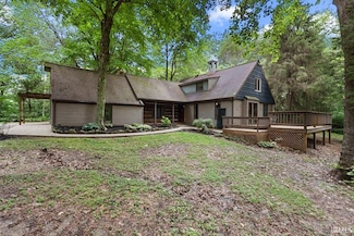 3911 Kings Ridge Rd, Mitchell, IN 47446
