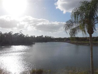7515 Stoneybrook Dr Unit 827, Naples, FL 34112