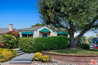 4201 Warner Blvd, Burbank, CA 91505