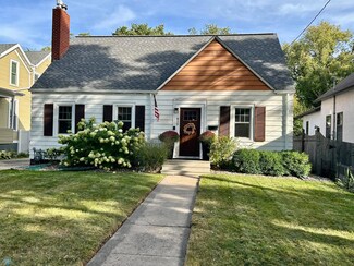 419 8th Ave S, Fargo, ND 58103