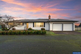 39133 Plagman Dr, Lebanon, OR 97355