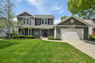 137 Split Oak Rd, Naperville, IL 60565